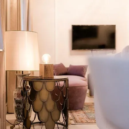 Apartment Ab - The *