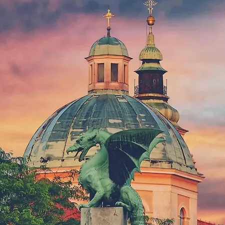 아파트 Ab - The *