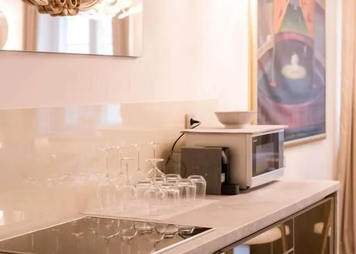 Ab - The * ليوبليانا