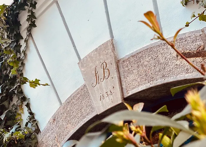 아파트 Ab - The *